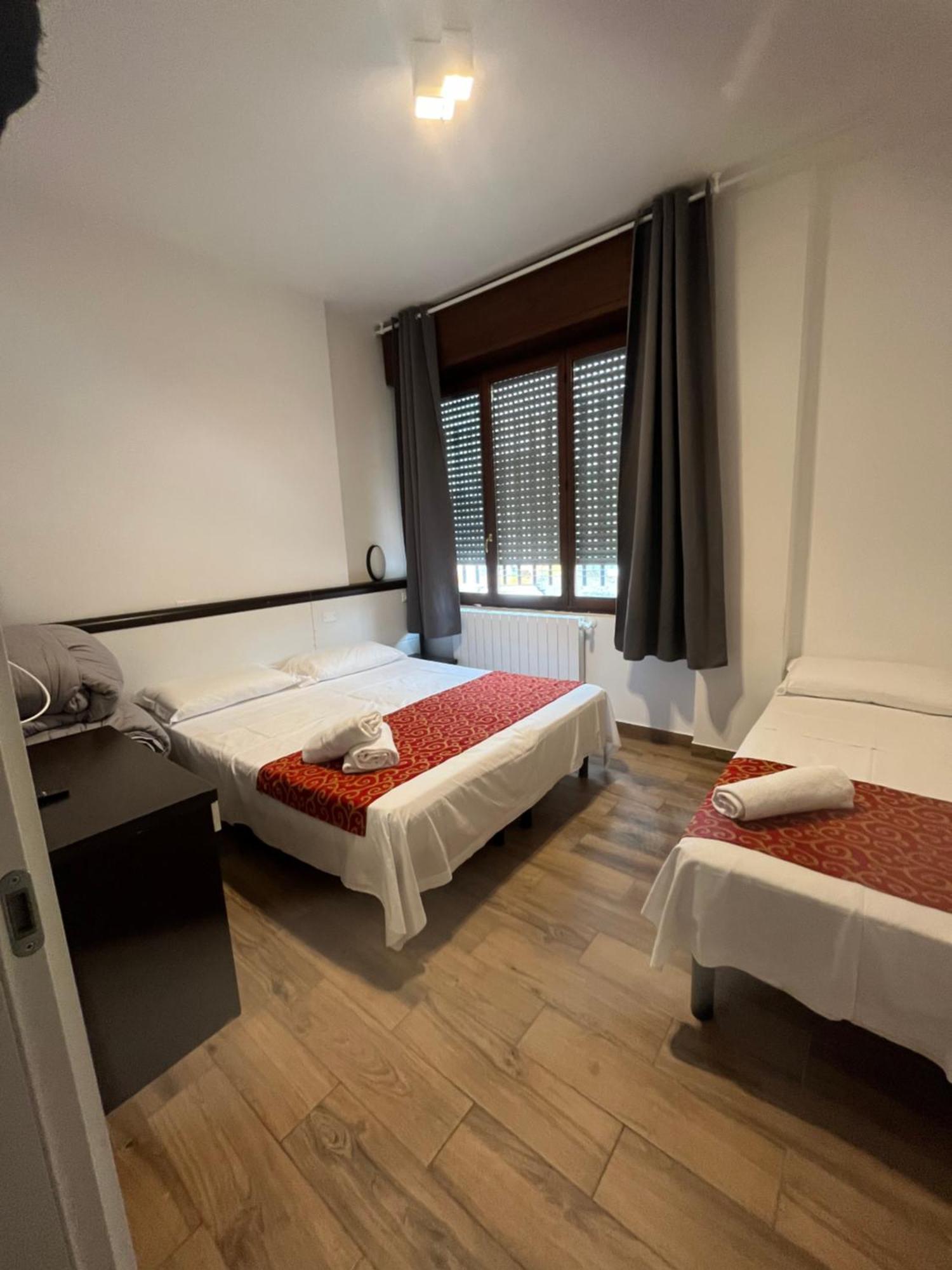 Jcube Apartments Precotto Milano Buitenkant foto